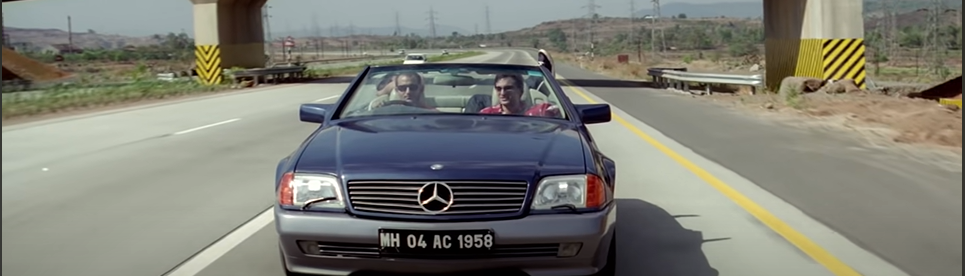 Dil Chahta Hai- Bollywood Actors Sunglasses in Iconic Movies